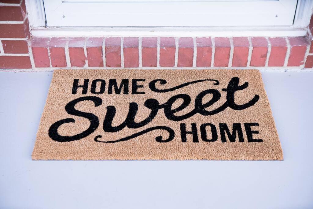 Cozy Brick Ranch Home Owned And Operated By An Army Soldier!! كولومبس المظهر الخارجي الصورة